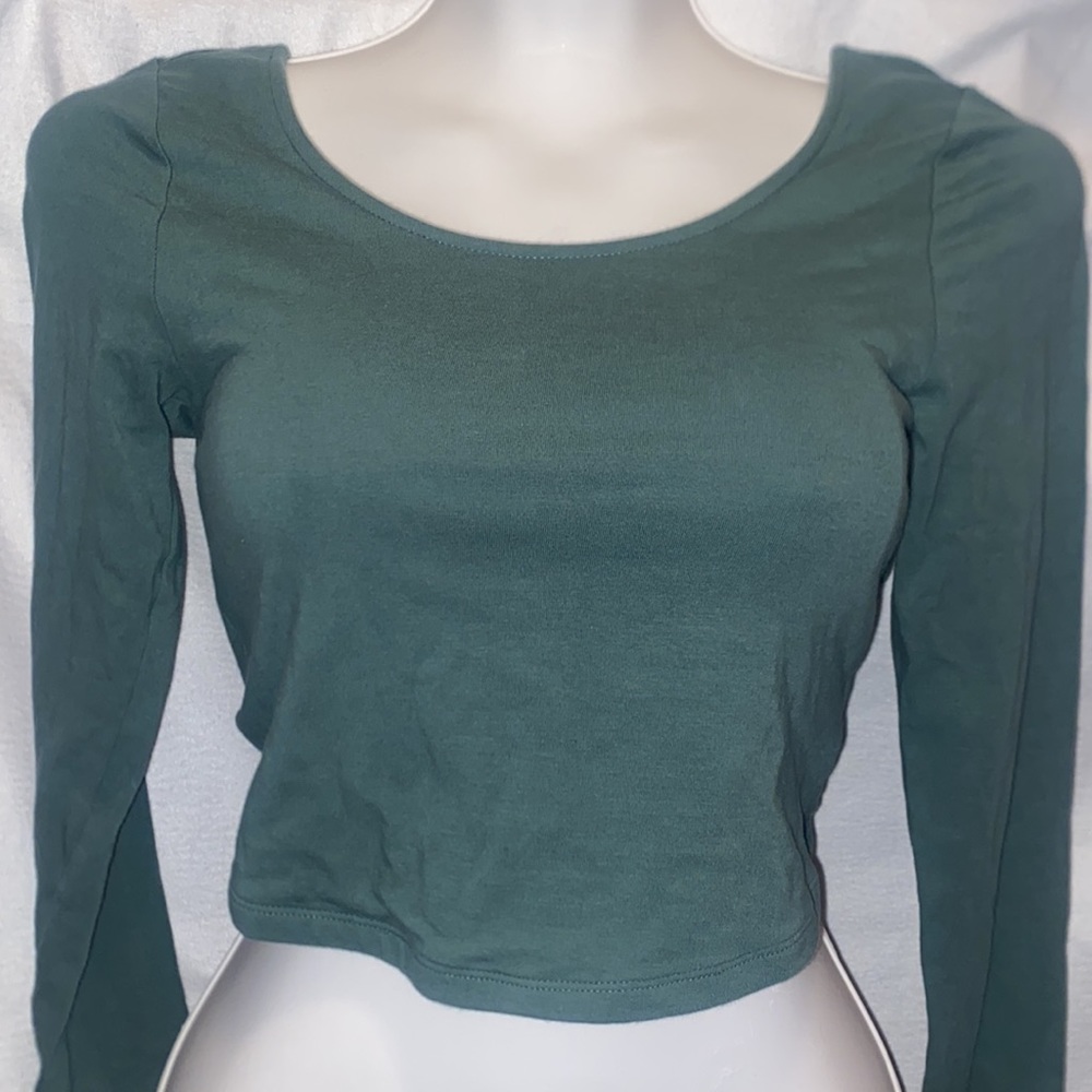 Aeropostale Woman Long Sleeve Top
